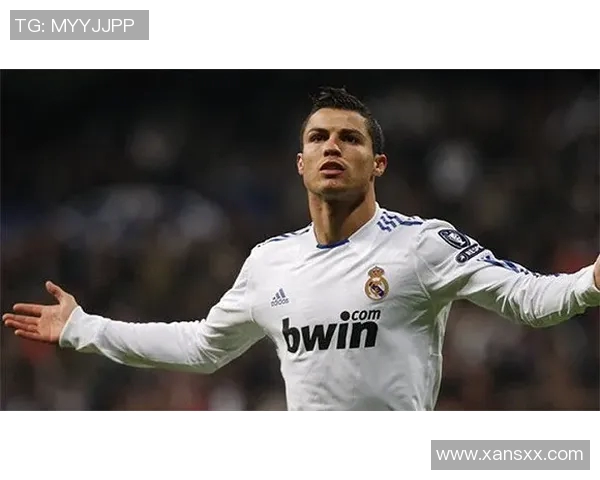 东京绿茵与冈少绿的激烈对决展现足球魅力与团队精神的巅峰较量